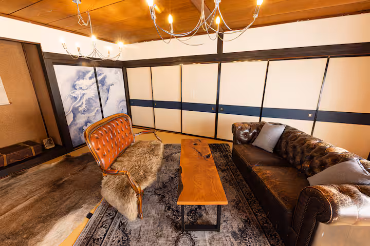 Victorian Style Japanese Private Rental - Image 1